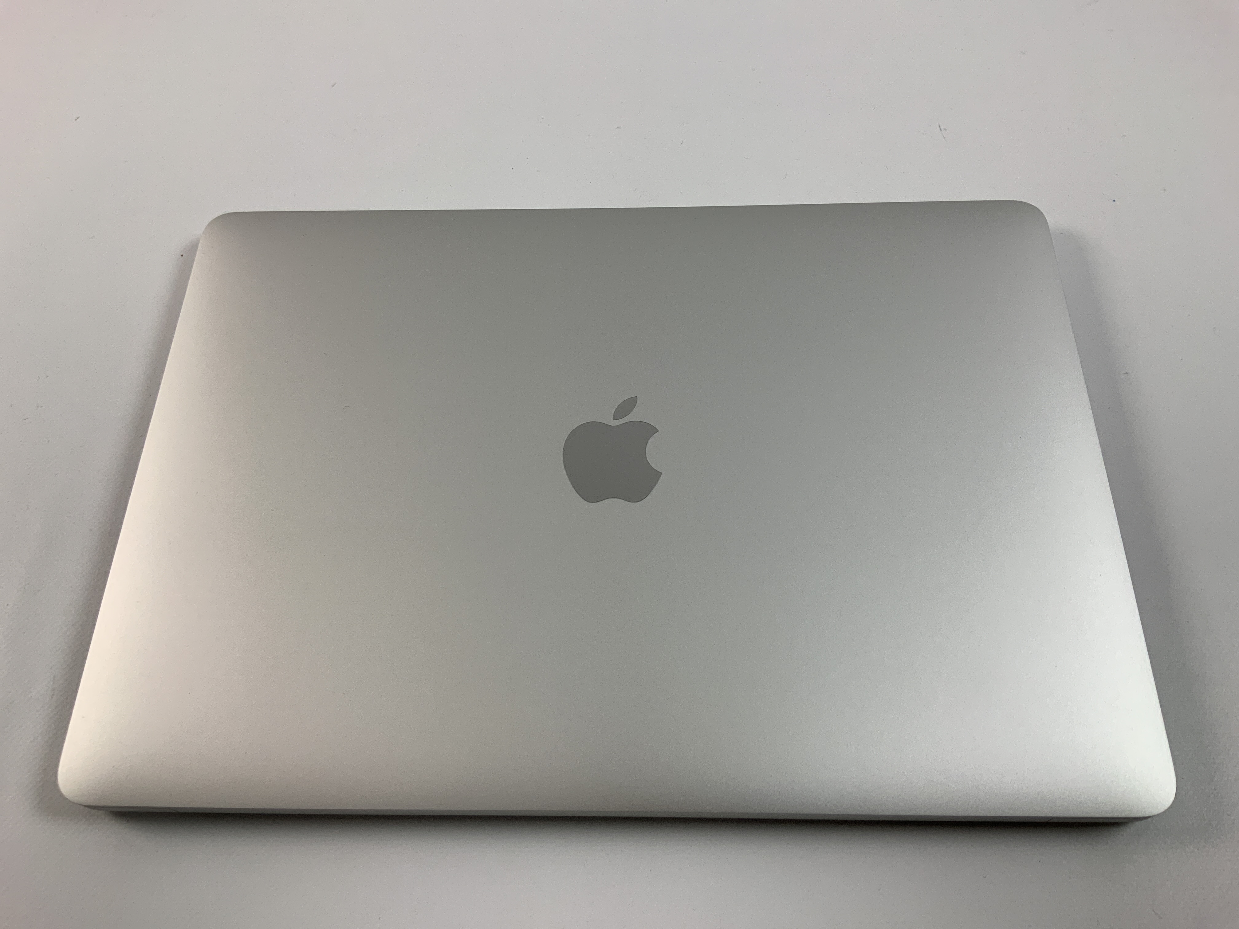 MacBook Pro 13" 4TBT Mid 2020 (Intel Quad-Core i5 2.0 GHz 16 GB RAM 1 TB SSD), Silver, Intel Quad-Core i5 2.0 GHz, 16 GB RAM, 1 TB SSD, bild 2